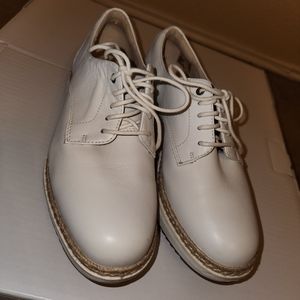 Clarks Teadale Rhea White Leather size 7